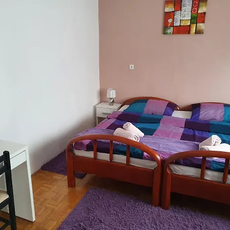 Apartmani Lovro Ogulin Exterior photo