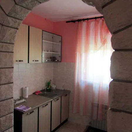 Apartmani Lovro Ogulin Exterior photo