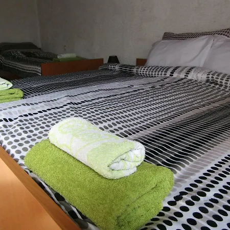 Apartmani Lovro Ogulin Exterior photo