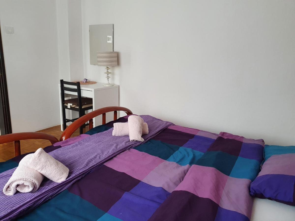 Apartment Lovro